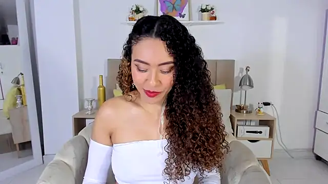 Zoe Gruber online show from May 1, 2026, 11:09 pm