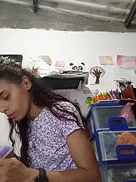 Snapshot of Ehotloveaxxx chatting on November 30, 2025, 3:21 am Ehotloveaxxx online show from November 30, 2025, 3:21 am