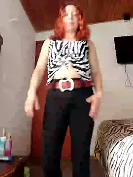 Snapshot of malusexy33 chatting on January 1, 2025, 8:15 pm malusexy33 online show from January 1, 2025, 8:15 pm