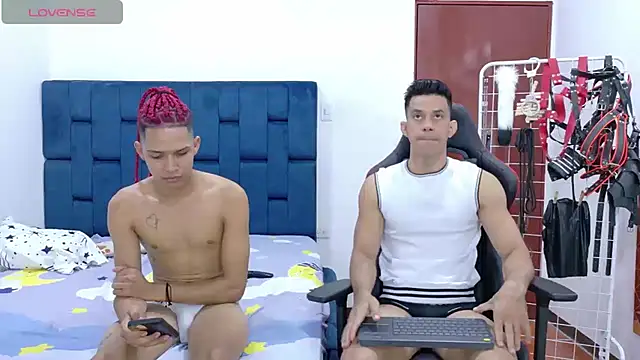 JoseRumbero26 online show from October 8, 2025, 12:36 pm