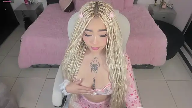 conny  curly online show from July 6, 2026, 12:57 pm