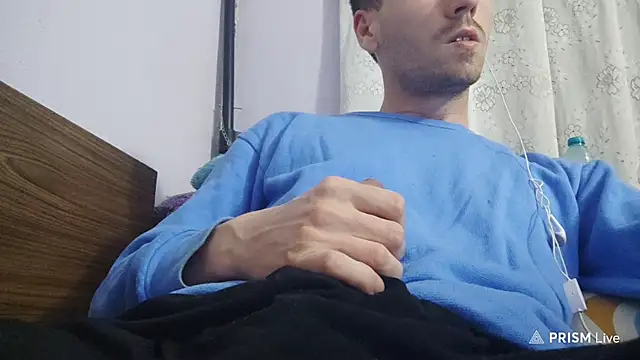  Hocthus  online show from January 24, 2025, 5:53 pm