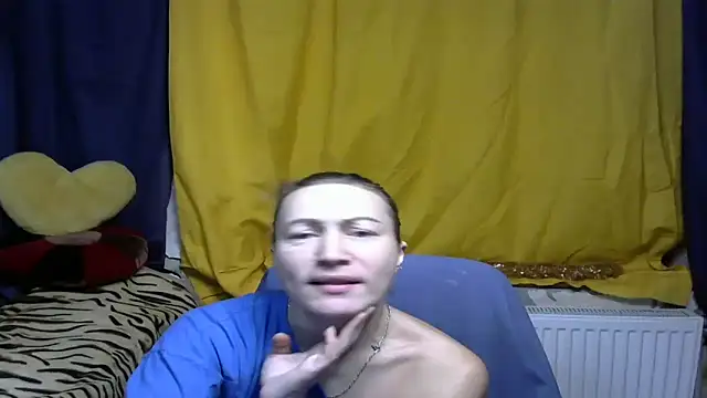 Snapshot of wLESLYMOSw chatting on December 28, 2024, 8:26 am wLESLYMOSw online show from December 28, 2024, 8:26 am