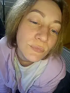 Snapshot of wLESLYMOSw chatting on March 8, 2025, 3:56 pm wLESLYMOSw online show from March 8, 2025, 3:56 pm