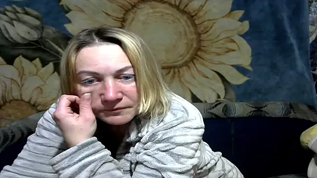 wLESLYMOSw online show from March 7, 2026, 7:33 pm