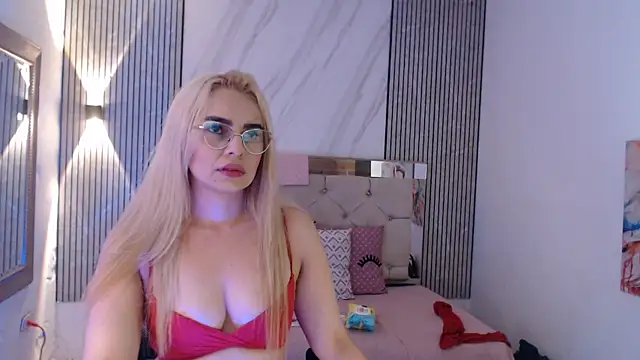 ashley  tylor online show from March 2, 2026, 2:03 am