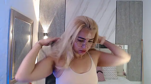 ashley  tylor online show from June 9, 2026, 3:23 pm