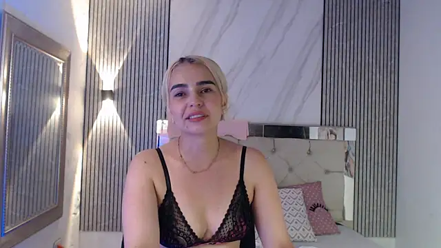 ashley  tylor online show from June 22, 2026, 3:25 am