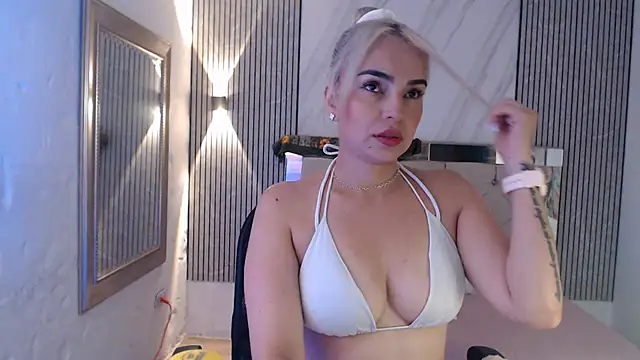 ashley  tylor online show from July 14, 2026, 8:03 pm
