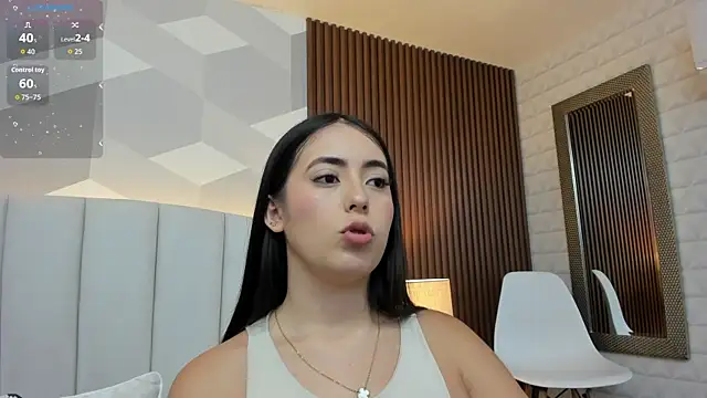 Snapshot of Julietasantos__ chatting on October 18, 2025, 6:30 pm Julietasantos online show from October 18, 2025, 6:30 pm