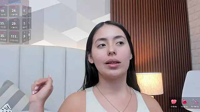 Snapshot of Julietasantos__ chatting on June 8, 2026, 7:14 pm Julietasantos online show from June 8, 2026, 7:14 pm