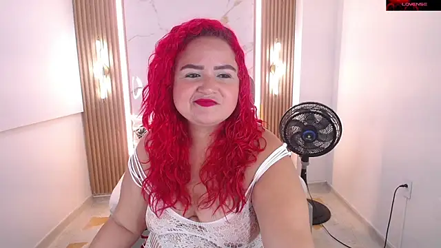 Snapshot of Mariana_Rojas chatting on June 11, 2026, 6:11 am Mariana Rojas online show from June 11, 2026, 6:11 am