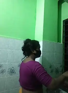 Snapshot of Kotha_-Moni chatting on December 5, 2024, 12:22 pm Kotha -Moni online show from December 5, 2024, 12:22 pm