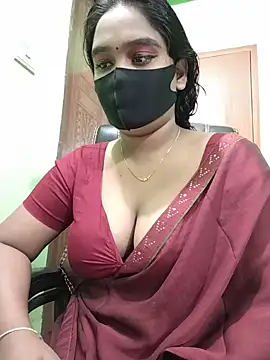 Snapshot of Kotha_-Moni chatting on December 31, 2024, 12:57 pm Kotha -Moni online show from December 31, 2024, 12:57 pm