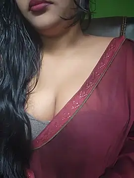 Snapshot of Kotha_-Moni chatting on May 13, 2026, 1:36 am Kotha -Moni online show from May 13, 2026, 1:36 am