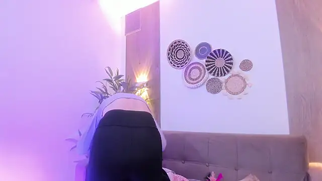 Carolina hernandez22 online show from November 14, 2025, 1:10 pm