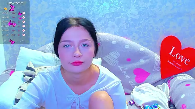 Snapshot of Vanessa_Florence chatting on September 18, 2025, 1:18 am Vanessa Florence online show from September 18, 2025, 1:18 am