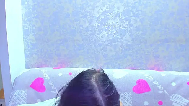 Vanessa Florence online show from April 23, 2026, 1:07 am