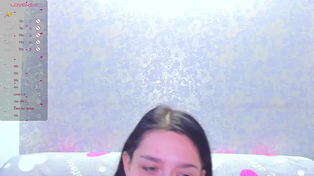 Vanessa Florence online show from April 24, 2026, 1:19 am