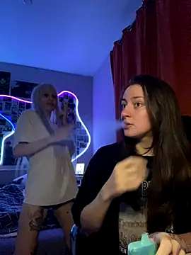 Dooubletroublee online show from September 27, 2025, 12:48 am