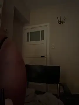 jackelinuh online show from February 23, 2026, 9:56 pm