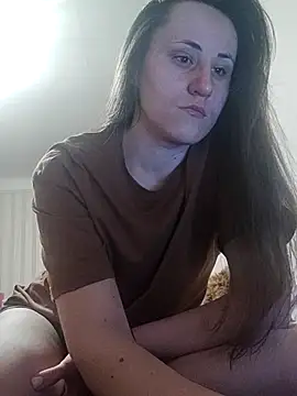 Snapshot of emeli_moon chatting on March 16, 2025, 2:10 am emeli moon online show from March 16, 2025, 2:10 am