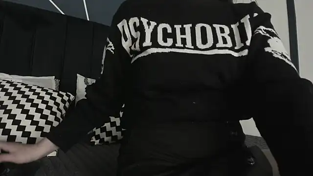 Snapshot of Adeelinee chatting on January 30, 2025, 7:59 pm Adeelinee online show from January 30, 2025, 7:59 pm