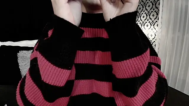 Snapshot of Adeelinee chatting on October 23, 2025, 7:56 pm Adeelinee online show from October 23, 2025, 7:56 pm