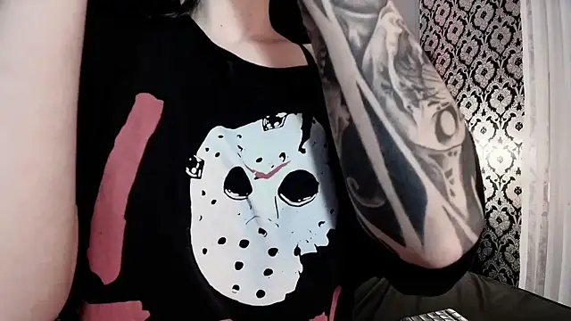 Snapshot of Adeelinee chatting on October 24, 2025, 8:05 pm Adeelinee online show from October 24, 2025, 8:05 pm