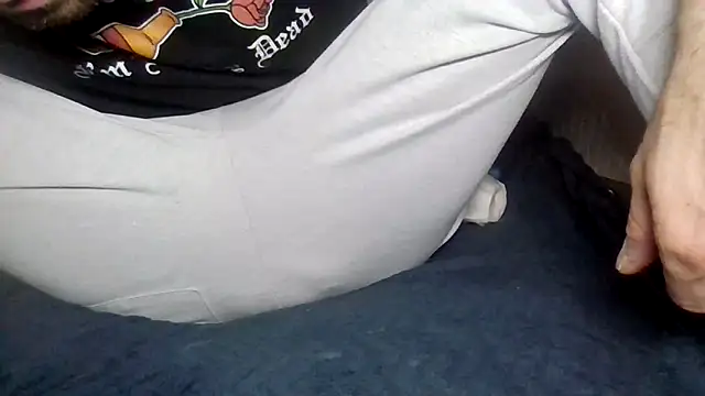 VersGuy24 online show from March 10, 2026, 9:36 am