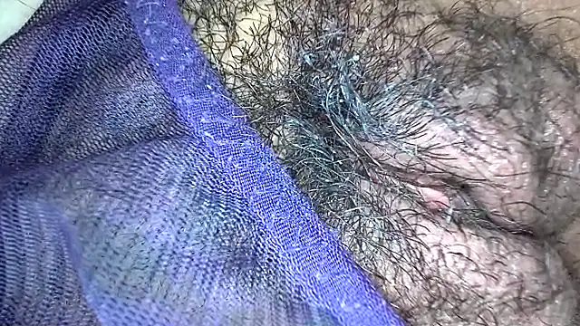 white sexy  online show from December 14, 2025, 11:37 am