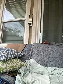 lovelymyah online show from February 28, 2025, 1:47 am