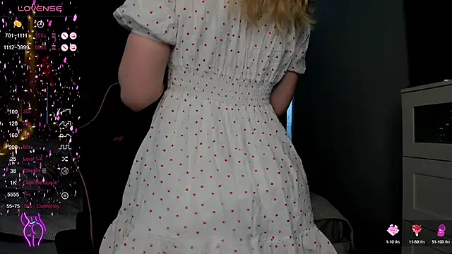 Snapshot of Kimmy_powell chatting on March 8, 2025, 3:17 am Kimmy powell online show from March 8, 2025, 3:17 am