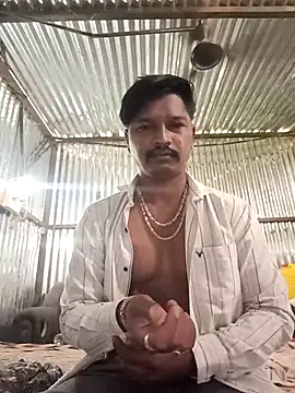 Snapshot of Kartik_bbc_indian chatting on April 4, 2026, 4:11 am Kartik bbc indian online show from April 4, 2026, 4:11 am