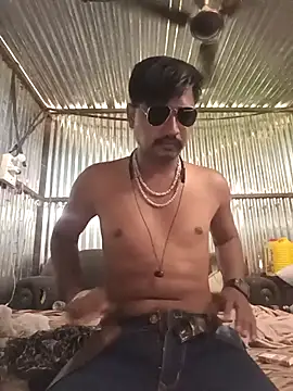 Snapshot of Kartik_bbc_indian chatting on April 8, 2026, 6:35 am Kartik bbc indian online show from April 8, 2026, 6:35 am