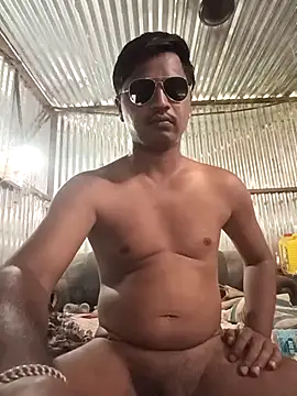Snapshot of Kartik_bbc_indian chatting on May 20, 2026, 8:20 am Kartik bbc indian online show from May 20, 2026, 8:20 am