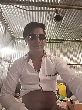 Snapshot of Kartik_bbc_indian chatting on July 10, 2026, 6:17 am Kartik bbc indian online show from July 10, 2026, 6:17 am