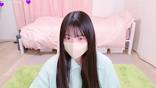 Snapshot of suzuuuuu chatting on March 2, 2025, 1:16 pm suzuuuuu online show from March 2, 2025, 1:16 pm