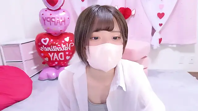 Snapshot of Madoka_0116 chatting on February 15, 2025, 2:26 am Madoka 0116 online show from February 15, 2025, 2:26 am