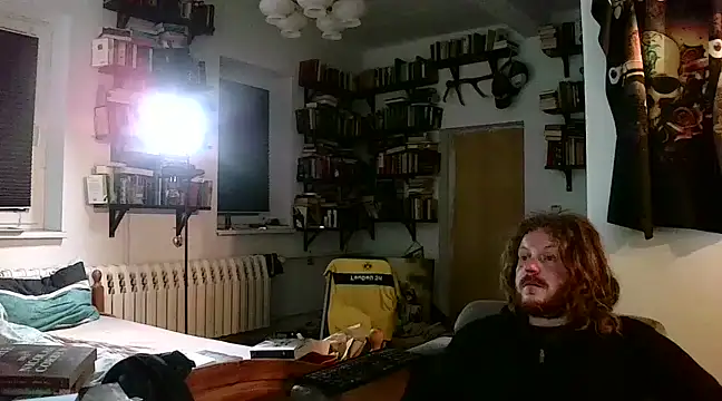 sunr1sa online show from March 19, 2025, 4:36 am