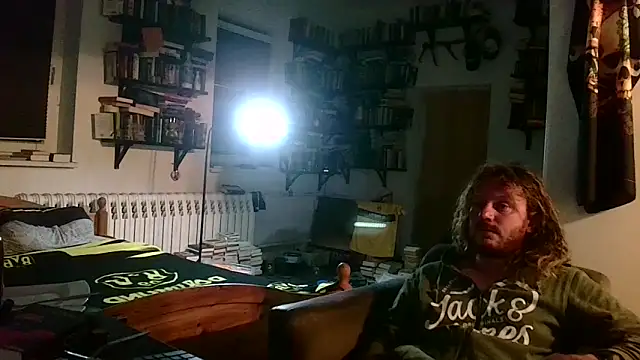 sunr1sa online show from September 16, 2025, 4:02 am