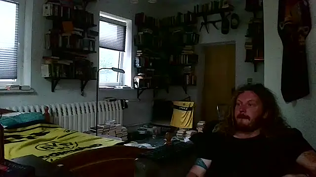 sunr1sa online show from October 7, 2025, 4:26 pm