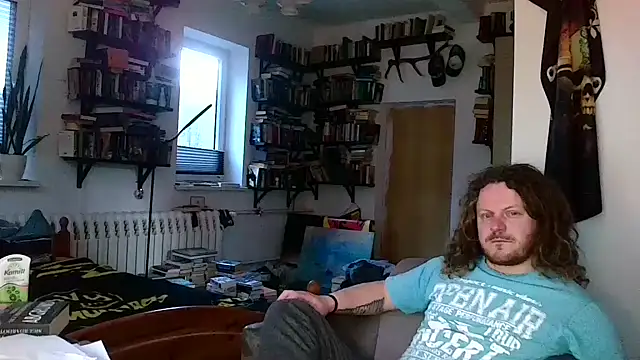 sunr1sa online show from February 16, 2026, 4:14 pm