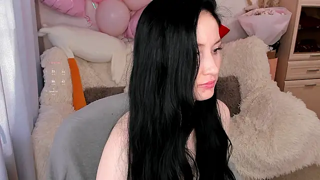 Snapshot of LisaMooore chatting on February 5, 2026, 7:24 am LisaMooore online show from February 5, 2026, 7:24 am