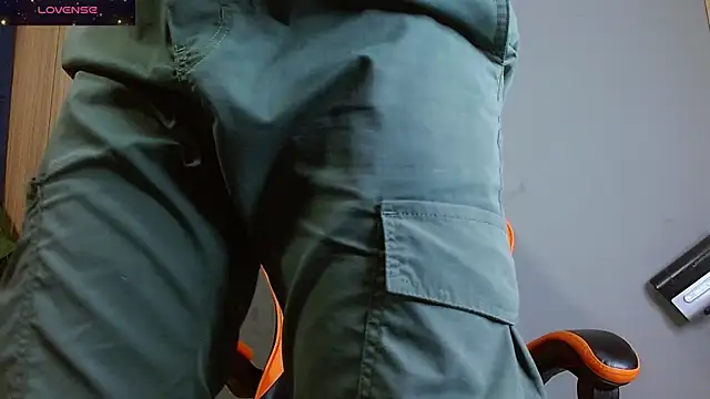 Mr WhiteCock online show from September 26, 2025, 7:18 pm