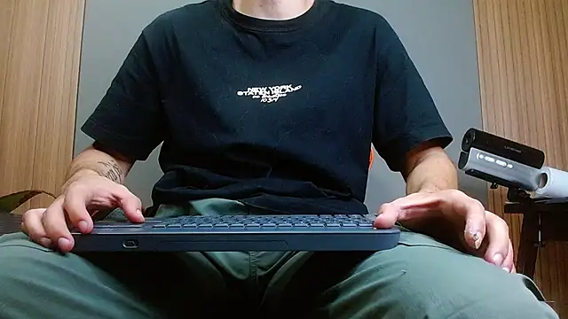 Mr WhiteCock online show from November 8, 2025, 11:47 pm