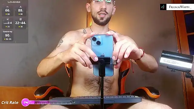 Mr WhiteCock online show from June 26, 2026, 3:22 am