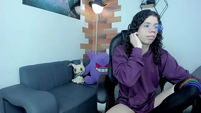 Angel Dust18 online show from February 17, 2025, 8:26 pm