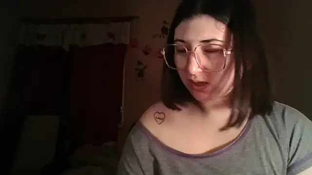 Snapshot of imsohornydacom chatting on November 22, 2025, 12:20 am imsohornydacom online show from November 22, 2025, 12:20 am