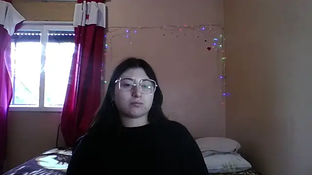 Snapshot of imsohornydacom chatting on May 13, 2026, 5:43 pm imsohornydacom online show from May 13, 2026, 5:43 pm